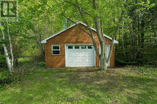 Steel Outbuilding 24 x 20  with Hydro - 7 Rolling Meadow Drive, Caledon, ON - Outdoor