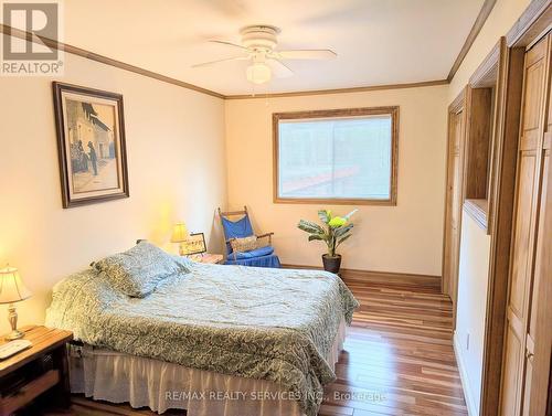 24 Cedar Drive, Caledon, ON - Indoor Photo Showing Bedroom
