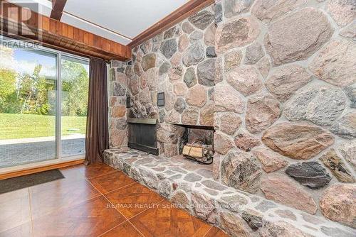 24 Cedar Drive, Caledon, ON - Indoor With Fireplace