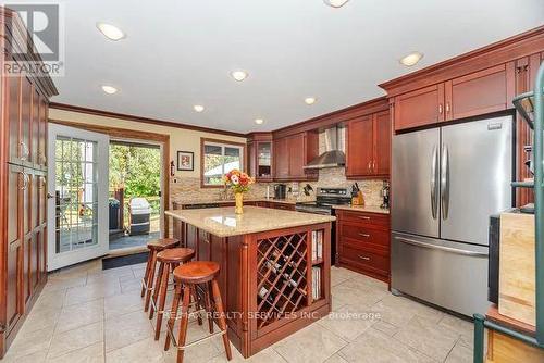 24 Cedar Drive, Caledon, ON - Indoor Photo Showing Kitchen With Stainless Steel Kitchen