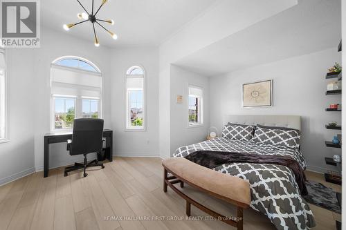62 Cachet Boulevard, Whitby, ON - Indoor Photo Showing Bedroom