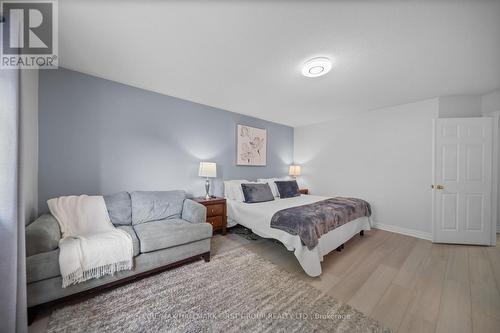 62 Cachet Boulevard, Whitby, ON - Indoor Photo Showing Bedroom