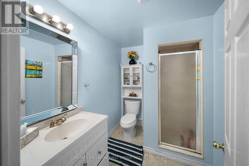 62 Cachet Boulevard, Whitby, ON - Indoor Photo Showing Bathroom