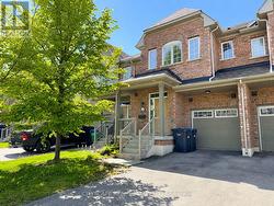 64 HONEYVIEW TRAIL Brampton, ON L6P 4A4
