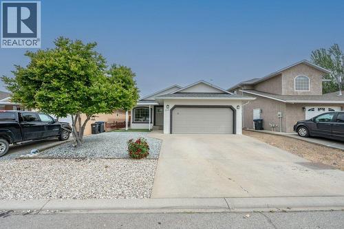 260 Willows Place, Oliver, BC - Outdoor