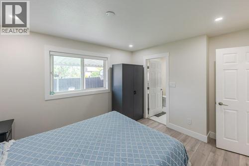 260 Willows Place, Oliver, BC - Indoor Photo Showing Bedroom