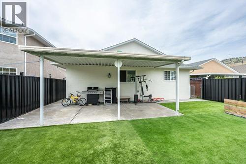 260 Willows Place, Oliver, BC - Outdoor