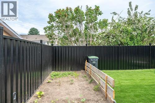 260 Willows Place, Oliver, BC - Outdoor