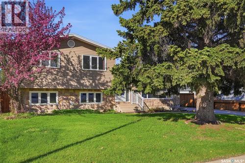 28 Malta Crescent, Saskatoon, SK - Outdoor