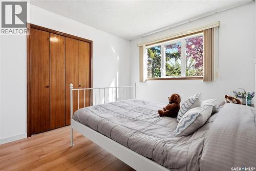 28 Malta Crescent, Saskatoon, SK - Indoor Photo Showing Bedroom