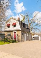 569 MASSON STREET Oshawa, ON L1G 5A2