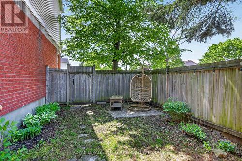 1 Chantilly Gate, Ottawa, ON - Outdoor