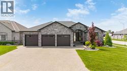 401 RODRIGUEZ DRIVE Sarnia, ON N7S 4M6