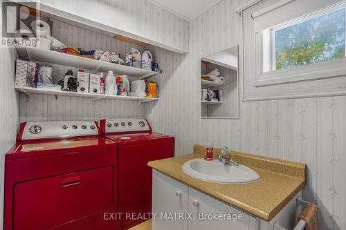 160 Nelson Street E, Hawkesbury, ON - Indoor Photo Showing Laundry Room
