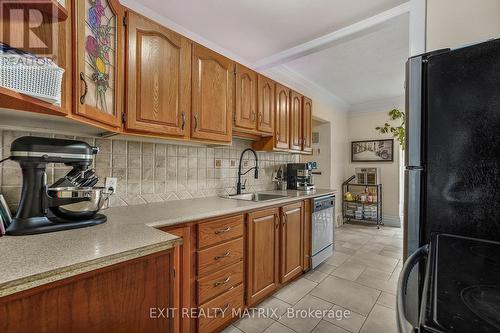160 Nelson Street E, Hawkesbury, ON - Indoor Photo Showing Kitchen