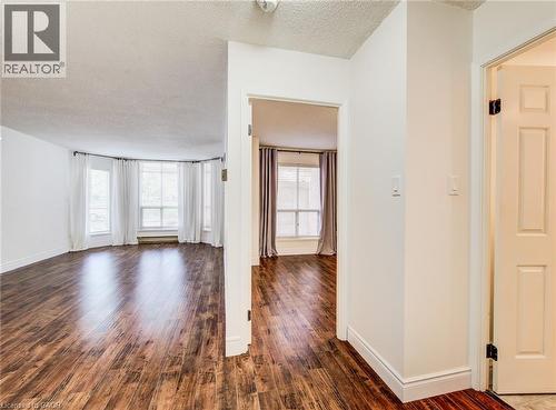 Open concept design - 1414 King Street E Unit# 101, Kitchener, ON - Indoor Photo Showing Other Room