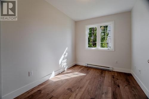 4 Parkview Crescent, St. John'S, NL - Indoor Photo Showing Other Room