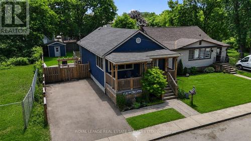 4 Rembe Avenue, Hamilton, ON - Outdoor