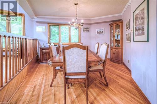 35 Robinson Road, Cambridge, ON - Indoor Photo Showing Dining Room
