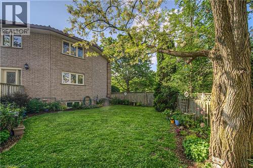 35 Robinson Road, Cambridge, ON - Outdoor