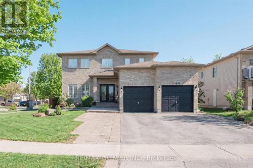 7 STONEMOUNT CRESCENT  Essa, ON L3W 0C4