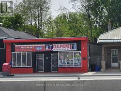 93 WELLINGTON STREET W  London East, ON N6B 2K5