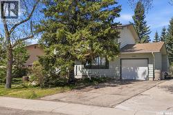 2338 Easthill  Saskatoon, SK S7J 3E5