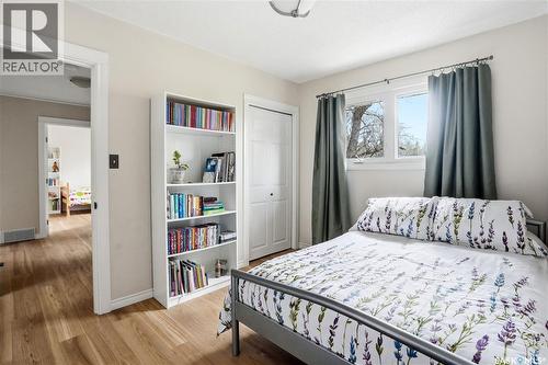 1456 Shannon Road, Regina, SK - Indoor Photo Showing Bedroom