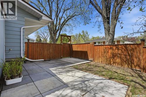 1456 Shannon Road, Regina, SK - Outdoor