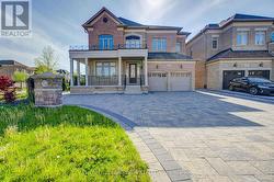 101 SILVER STERLING CRESCENT Vaughan, ON L4H 4C5