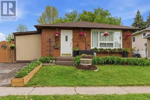 115 GORDON DRUMMOND AVENUE  Hamilton, ON L8J 1E9