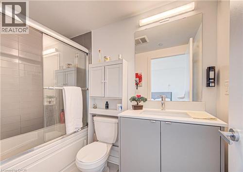 3210 Dakota Common Unit# 407A, Burlington, ON - Indoor Photo Showing Bathroom