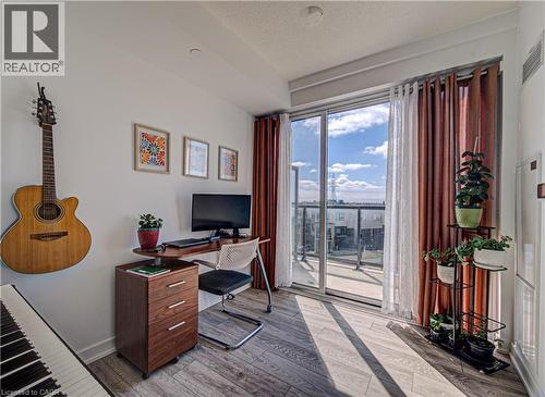 3210 Dakota Common Unit# 407A, Burlington, ON - Indoor