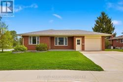 214 CHURCH STREET N Wellington North (Mount Forest), ON N0G 2L2