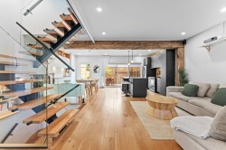 4605 Rue Chapleau Montréal (Le Plateau-Mont-Royal), QC H2H 2L4