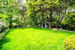 81 DECARIE CIRCLE Toronto, ON M9B 3J1