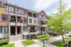 99 - 30 CARNATION AVENUE Toronto, ON M8V 0B8
