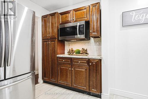 3217 Sovereign Road, Burlington, ON - Indoor