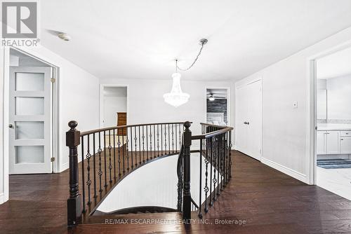 3217 Sovereign Road, Burlington, ON - Indoor Photo Showing Other Room
