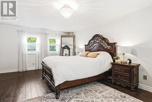 3217 Sovereign Road, Burlington, ON - Indoor Photo Showing Bedroom