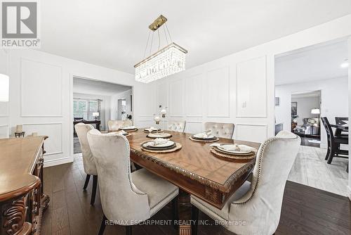 3217 Sovereign Road, Burlington, ON - Indoor Photo Showing Dining Room