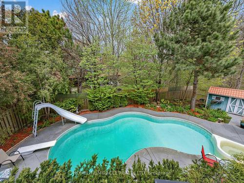 2023 Jacamar Court, Mississauga, ON - Outdoor With In Ground Pool With Backyard