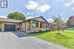 61 ALLEN STREET Tillsonburg, ON N4G 4V7