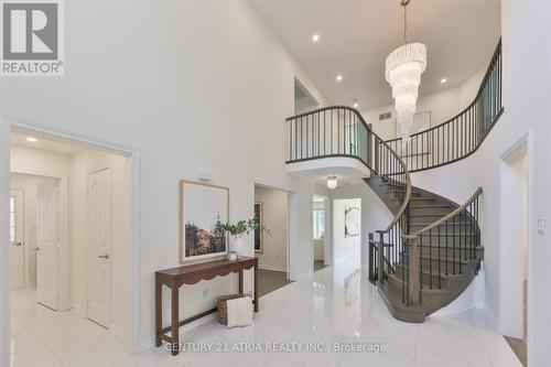 10 Morrison Crescent, Markham, ON - Indoor Photo Showing Other Room
