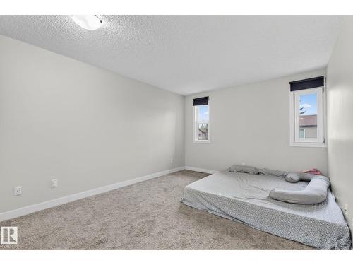 #53 7604 29 Av Nw, Edmonton, AB - Indoor Photo Showing Bedroom