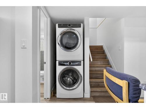 #53 7604 29 Av Nw, Edmonton, AB - Indoor Photo Showing Laundry Room