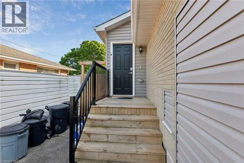 Unit B - Entrance - 158 Laurentian Drive N, London, ON - Outdoor With Exterior