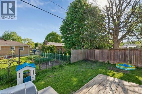 Unit B - Backyard - 158 Laurentian Drive N, London, ON - Outdoor With Deck Patio Veranda