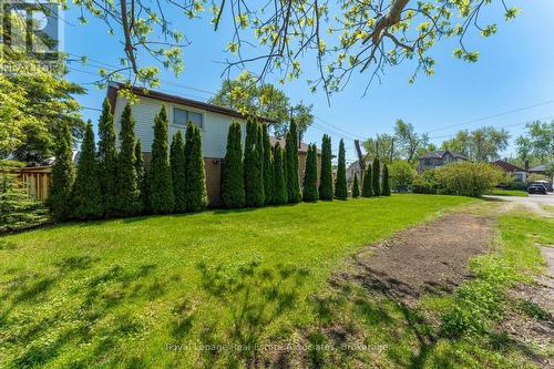 1063 Alexandra Avenue, Mississauga, ON 