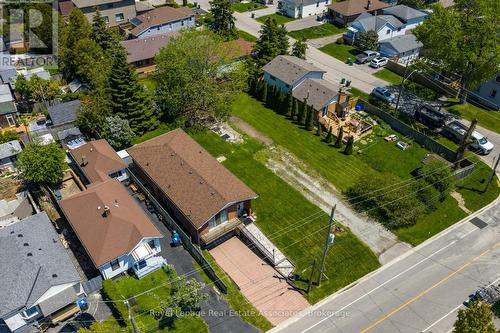 1063 Alexandra Avenue, Mississauga, ON 